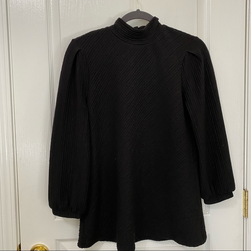 Mockneck Blouse